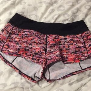 Lulu lemon speed up shorts